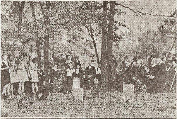 November 1, 1933 re-dedication of Brainerd Mission Cemetery; Mrs. Russell Magna, President General NSDAR was in attendance.