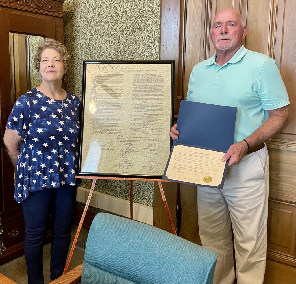 Celebrating Constitution Week with the signing of a Constitution Week proclamation by Mayor of Robertson County.